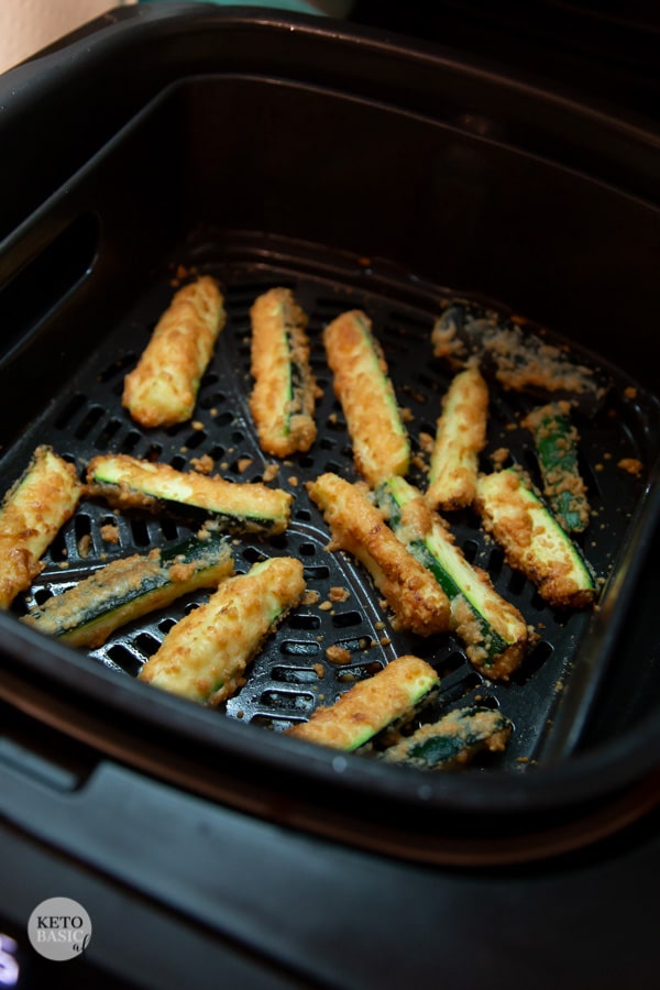 keto zucchini fries in air fryer